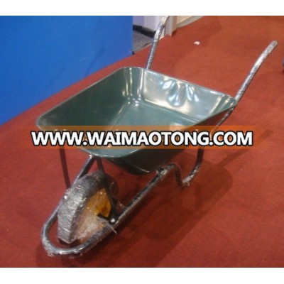 Garden and construction 3800 wheel barrow